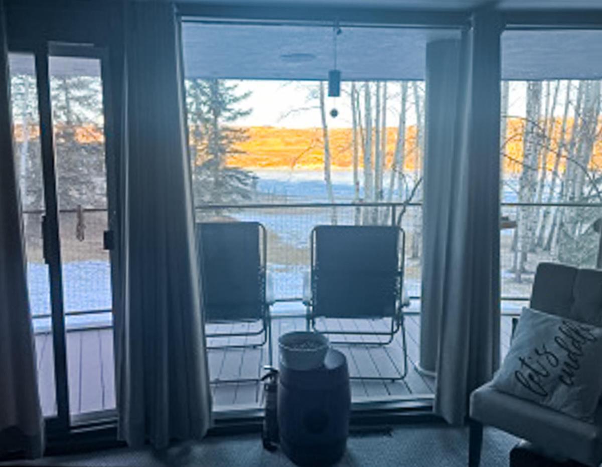 YYC Roundhouse Grotto B&B 외부 사진