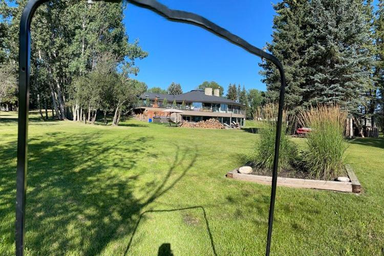 YYC Roundhouse Grotto B&B 외부 사진