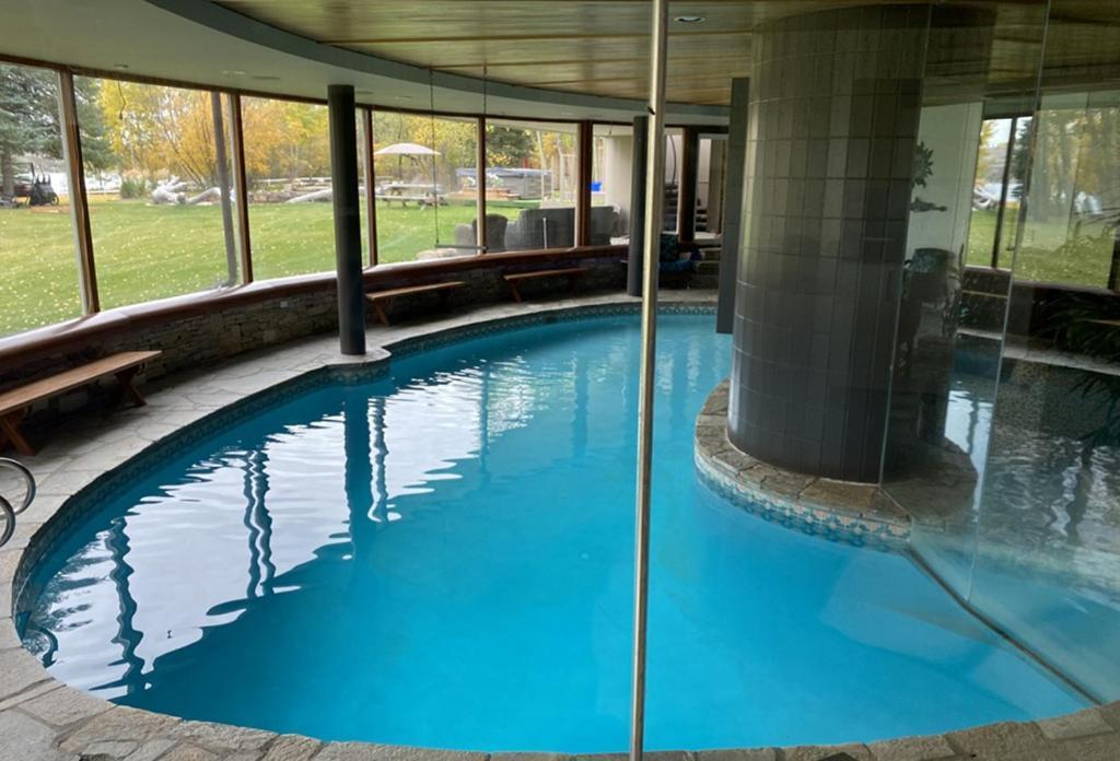 YYC Roundhouse Grotto B&B 외부 사진