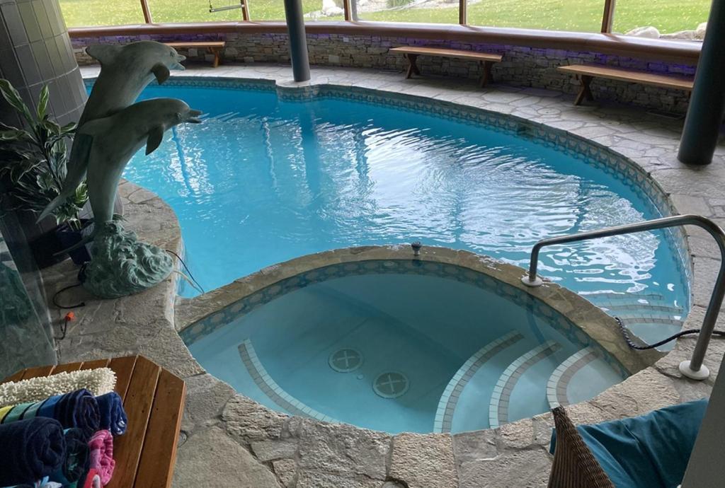 YYC Roundhouse Grotto B&B 외부 사진