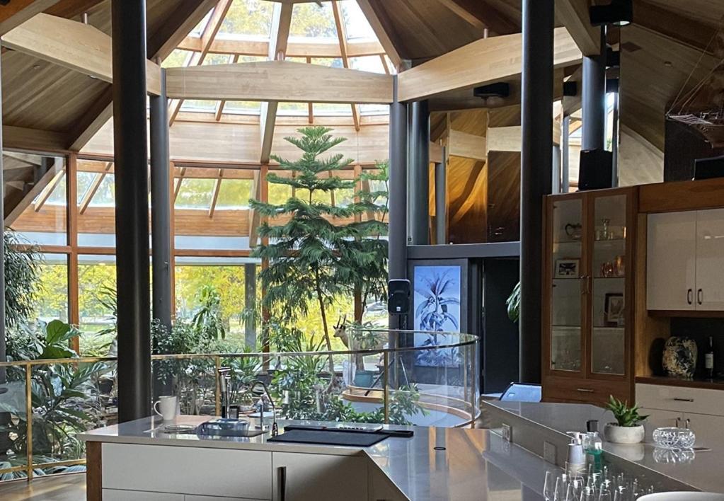 YYC Roundhouse Grotto B&B 외부 사진